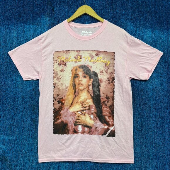 Melanie Martinez Pink Popstar T-Shirt Size Medium - Picture 1 of 5